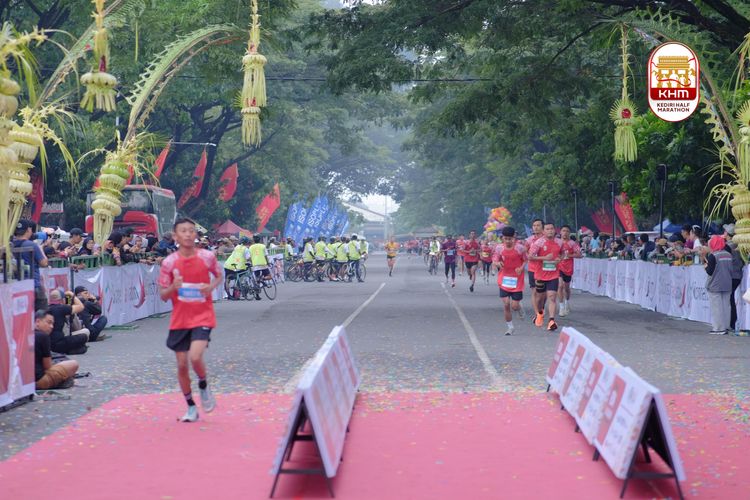Race photo from Kediri Half Marathon 2025