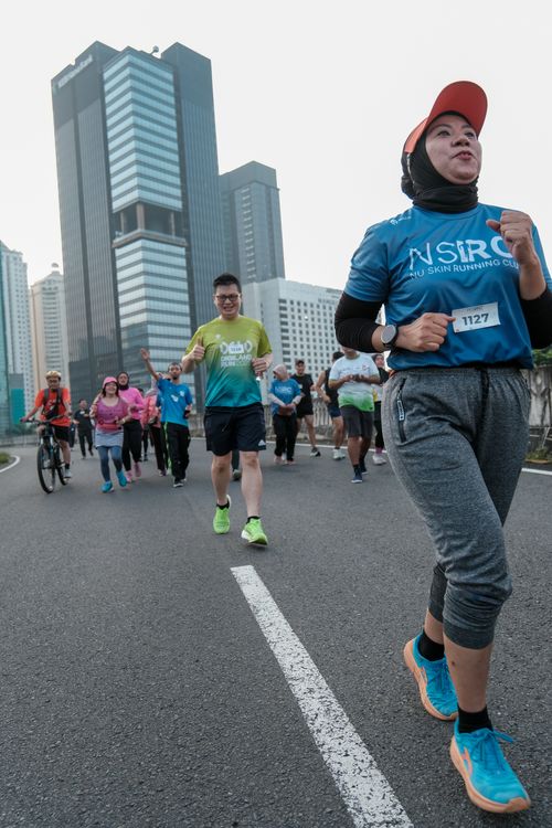 Race photo from NU SKIN RUNNING CLUB
