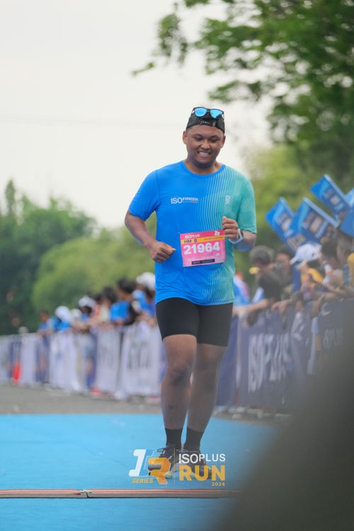 Race photo from Isoplus Run 2024 Surabaya
