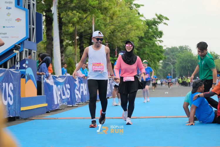 Race photo from Isoplus Run 2024 Surabaya