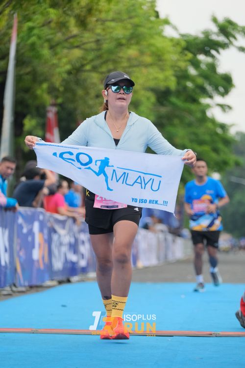 Race photo from Isoplus Run 2024 Surabaya