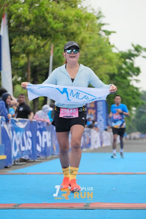 Race photo from Isoplus Run 2024 Surabaya