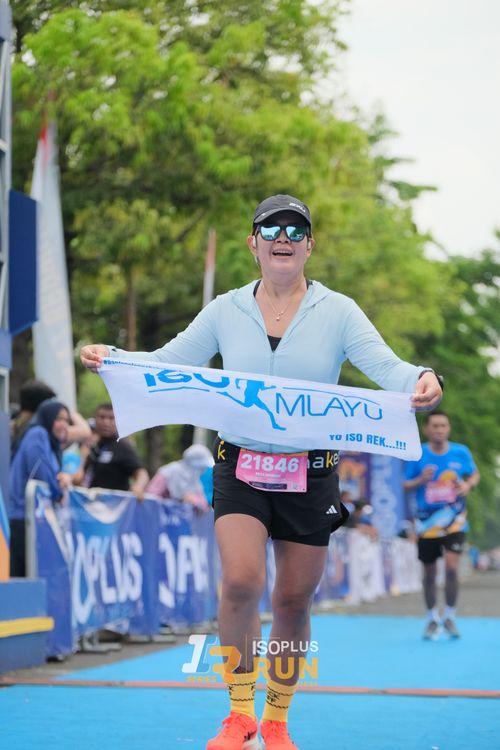 Race photo from Isoplus Run 2024 Surabaya