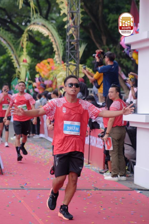 Race photo from Kediri Half Marathon 2025