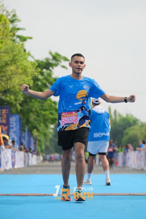 Race photo from Isoplus Run 2024 Surabaya