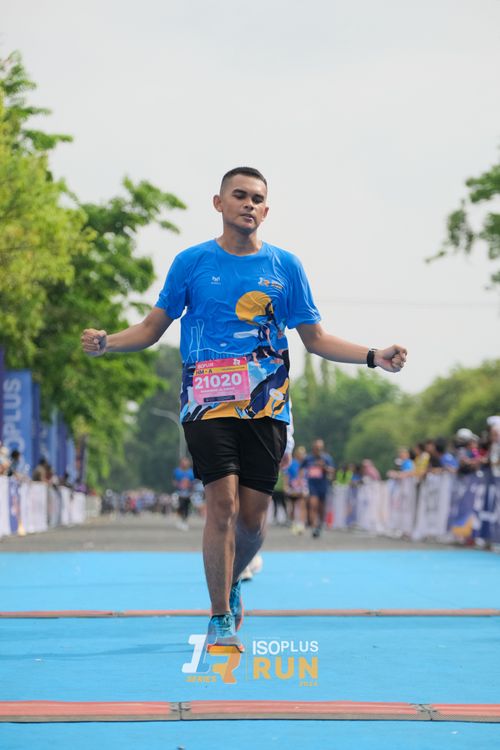 Race photo from Isoplus Run 2024 Surabaya