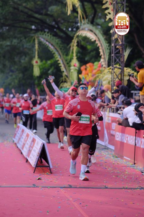 Race photo from Kediri Half Marathon 2025