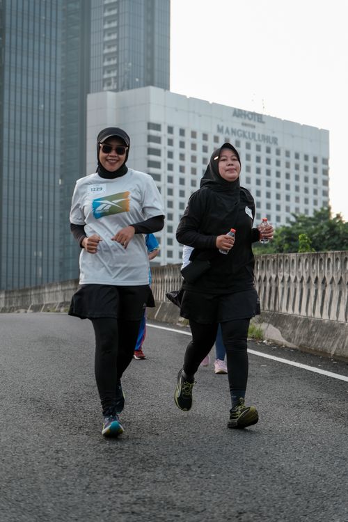 Race photo from NU SKIN RUNNING CLUB