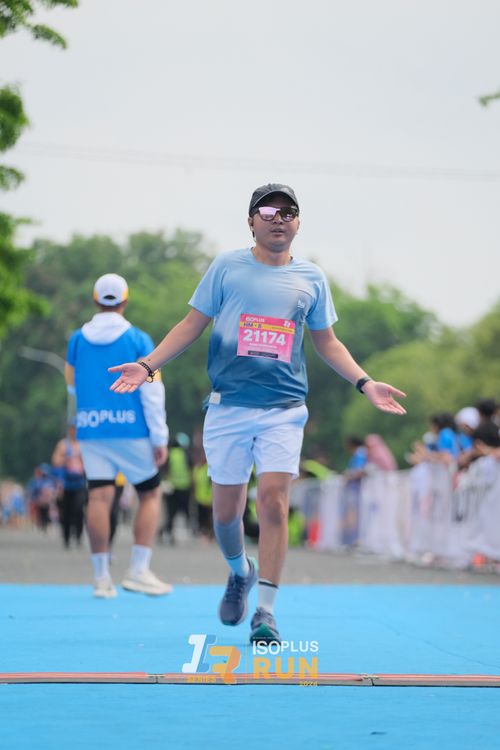 Race photo from Isoplus Run 2024 Surabaya