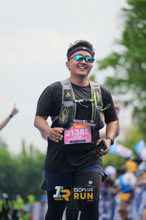 Race photo from Isoplus Run 2024 Surabaya