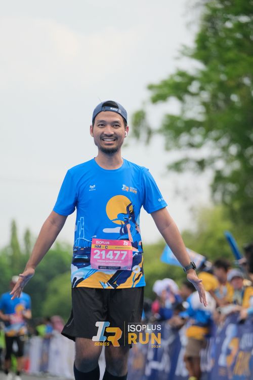 Race photo from Isoplus Run 2024 Surabaya