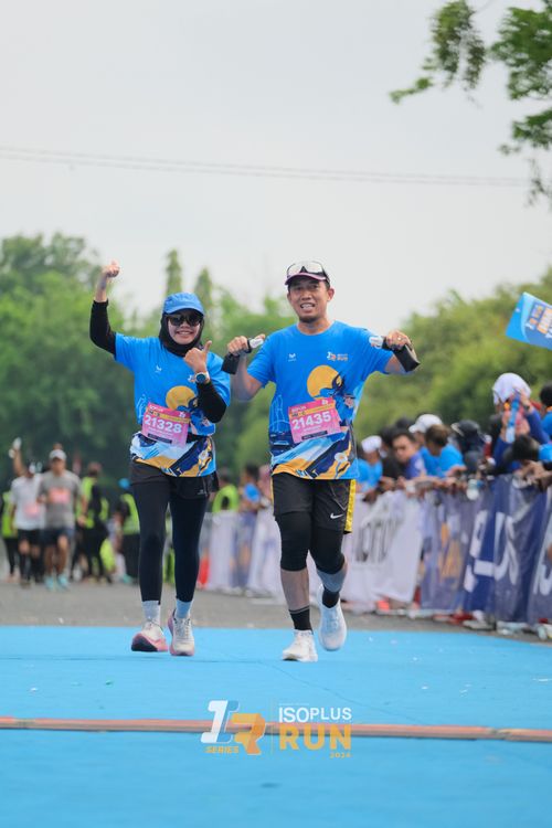 Race photo from Isoplus Run 2024 Surabaya