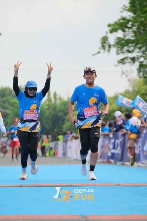 Race photo from Isoplus Run 2024 Surabaya