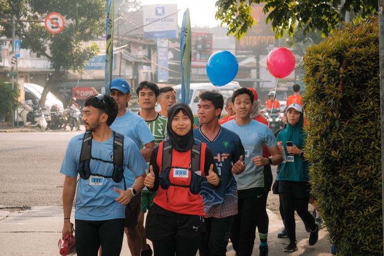 Race photo from Running 5 K