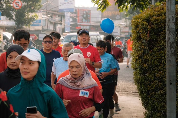 Race photo from Running 5 K