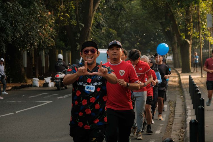 Race photo from Running 5 K