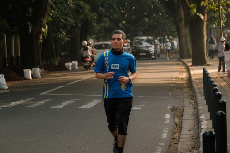 Race photo from Running 5 K