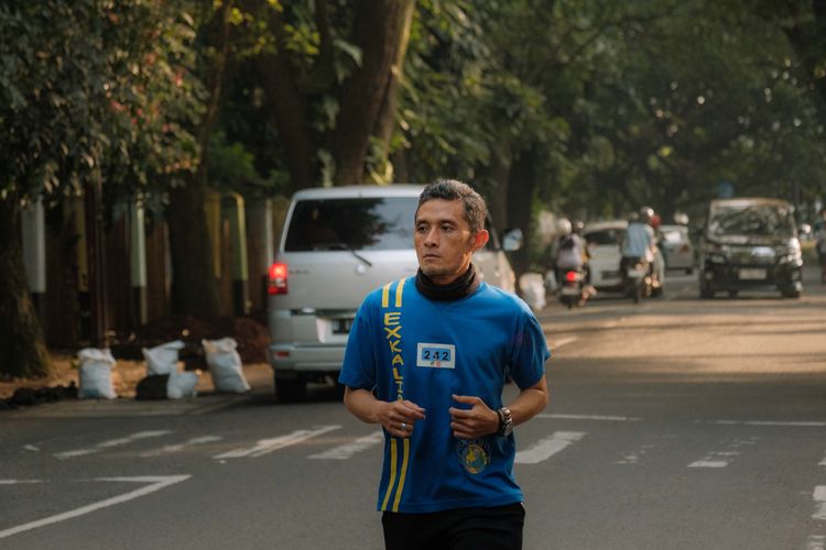 Race photo from Running 5 K