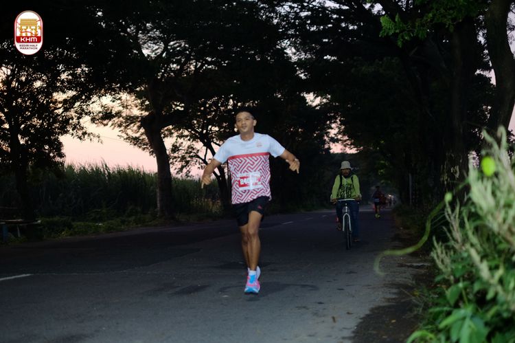Race photo from Kediri Half Marathon 2024
