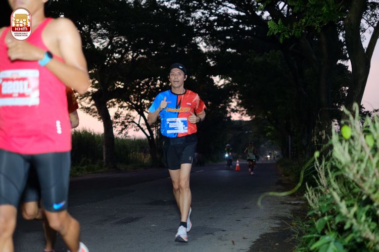 Race photo from Kediri Half Marathon 2024