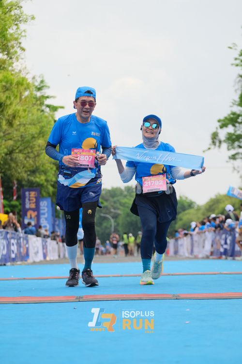 Race photo from Isoplus Run 2024 Surabaya
