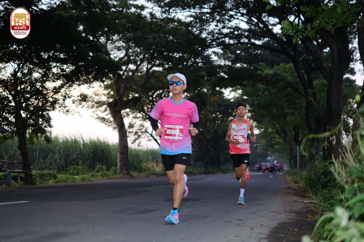 Race photo from Kediri Half Marathon 2024