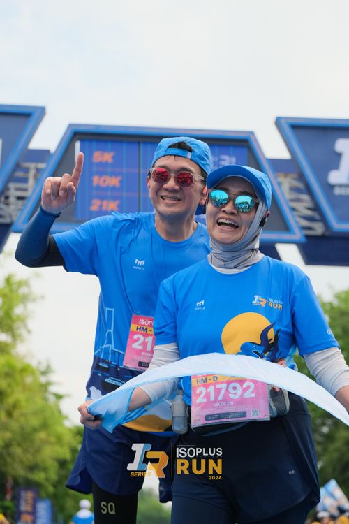 Race photo from Isoplus Run 2024 Surabaya