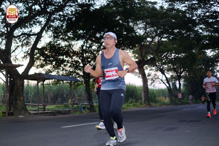 Race photo from Kediri Half Marathon 2024