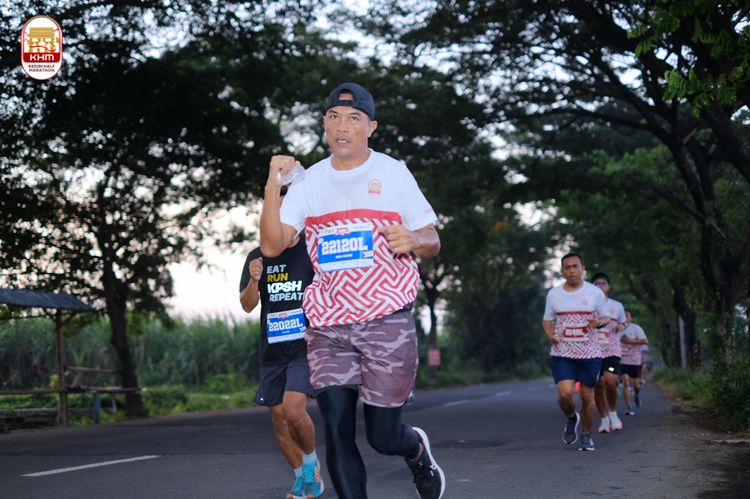 Race photo from Kediri Half Marathon 2024