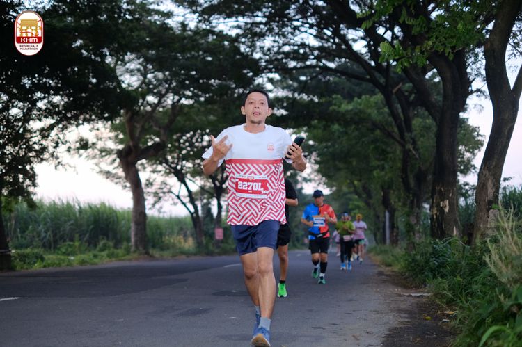 Race photo from Kediri Half Marathon 2024
