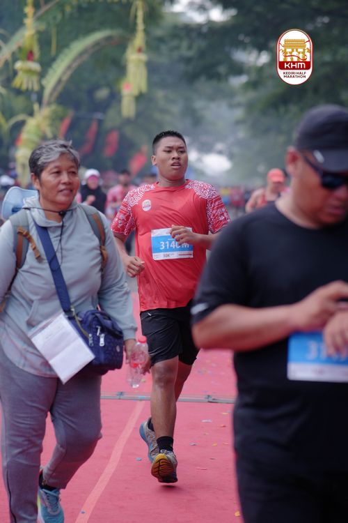 Race photo from Kediri Half Marathon 2025