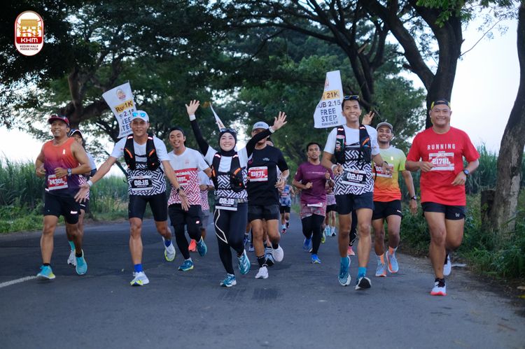 Race photo from Kediri Half Marathon 2024