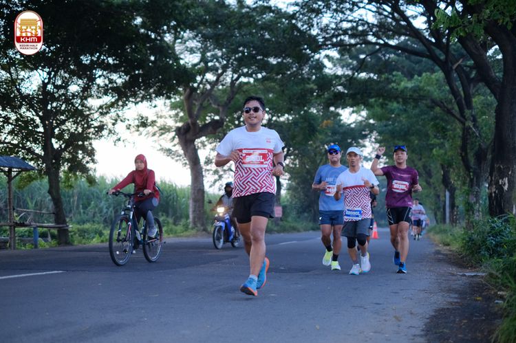 Race photo from Kediri Half Marathon 2024