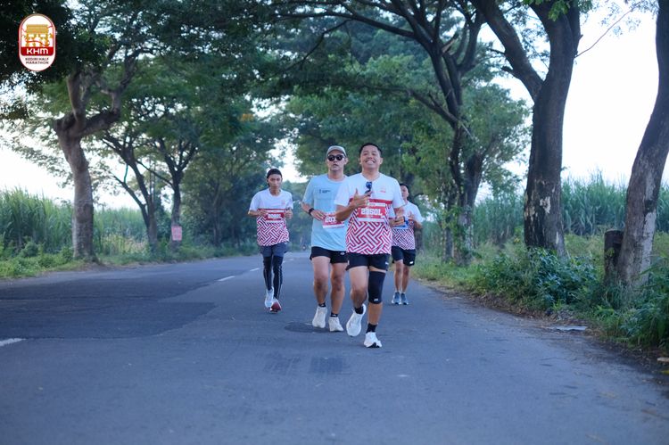 Race photo from Kediri Half Marathon 2024