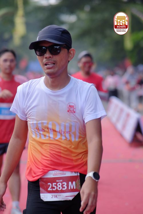 Race photo from Kediri Half Marathon 2025