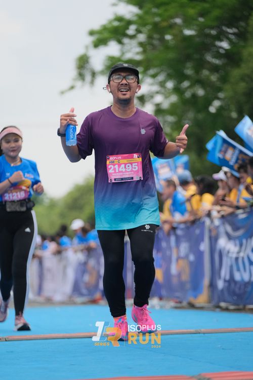 Race photo from Isoplus Run 2024 Surabaya