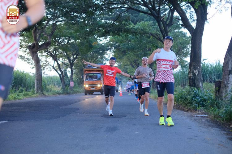 Race photo from Kediri Half Marathon 2024