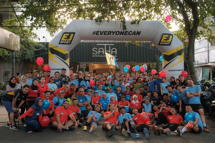 Race photo from Happy One Decade Unpad Runner