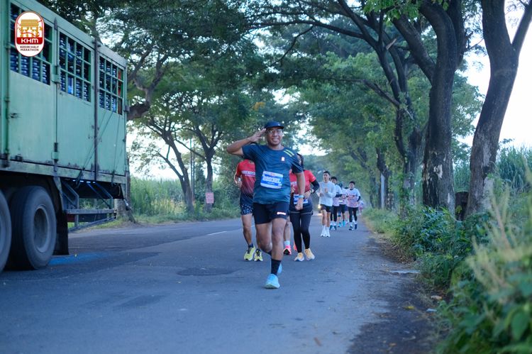 Race photo from Kediri Half Marathon 2024