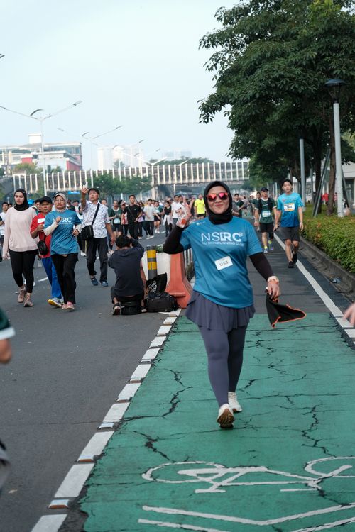 Race photo from NU SKIN RUNNING CLUB