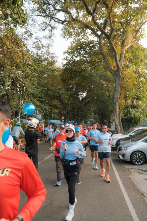 Race photo from Happy One Decade Unpad Runner