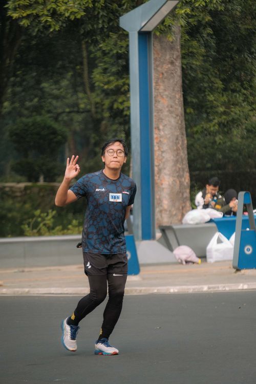 Race photo from Running 5 K