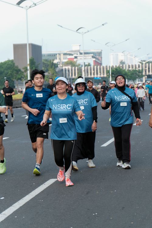 Race photo from NU SKIN RUNNING CLUB