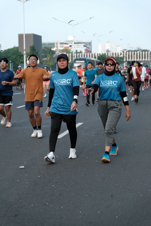 Race photo from NU SKIN RUNNING CLUB