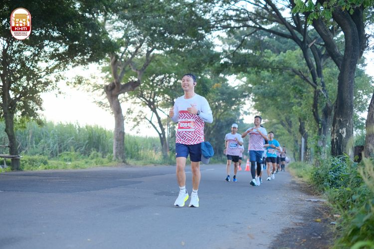 Race photo from Kediri Half Marathon 2024