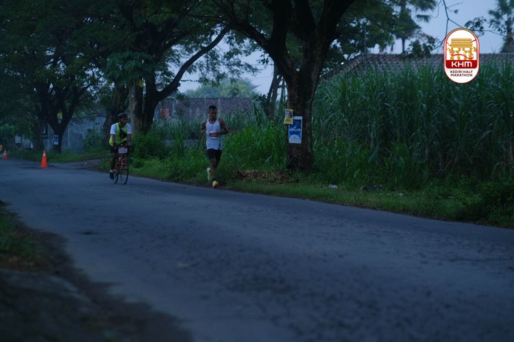 Race photo from Kediri Half Marathon 2025