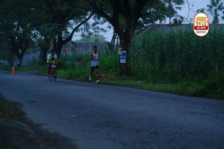 Race photo from Kediri Half Marathon 2025