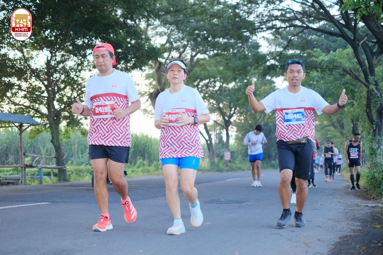 Race photo from Kediri Half Marathon 2024
