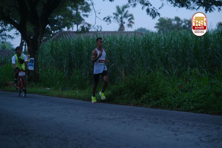 Race photo from Kediri Half Marathon 2025