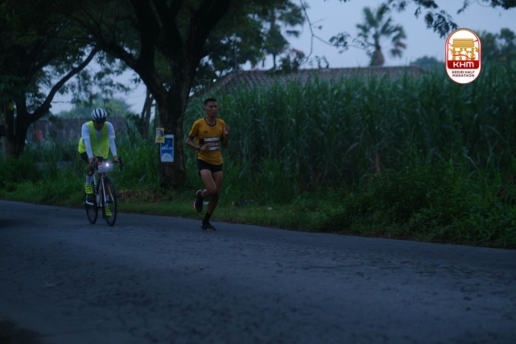 Race photo from Kediri Half Marathon 2025